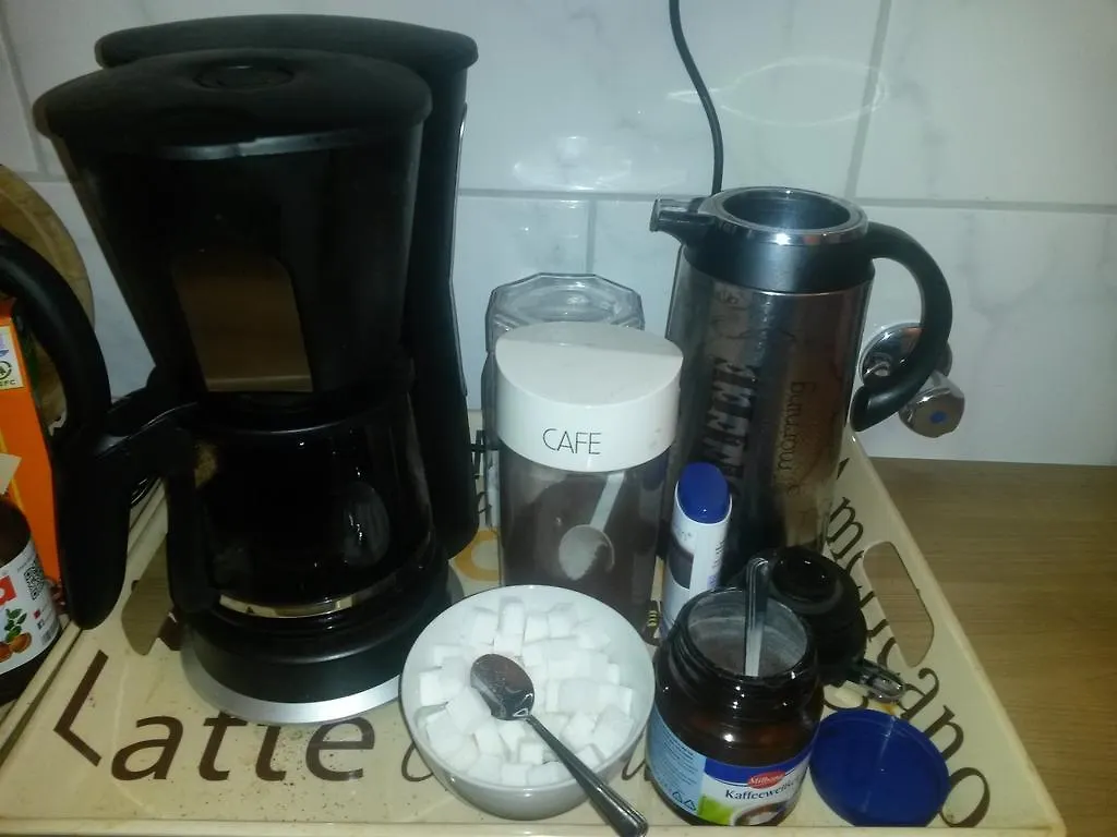 Homestay Robert'S Rent A Room Cologne Germany